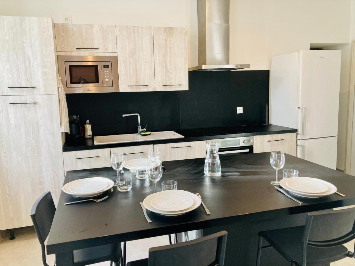 Le Riquet - Parking Et Jardin Prive, Clim, Rdc Apartment Кастелнодари Екстериор снимка