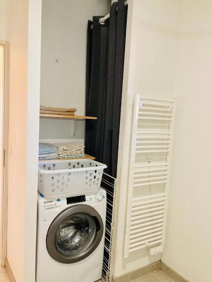 Le Riquet - Parking Et Jardin Prive, Clim, Rdc Apartment Кастелнодари Екстериор снимка