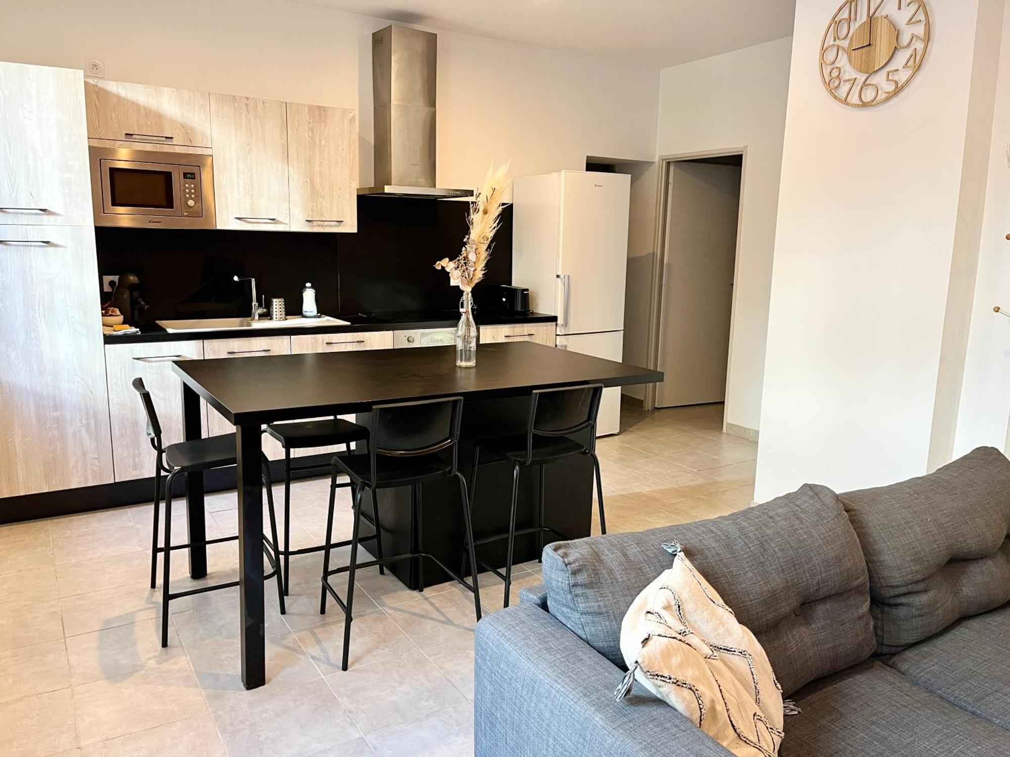 Le Riquet - Parking Et Jardin Prive, Clim, Rdc Apartment Кастелнодари Екстериор снимка
