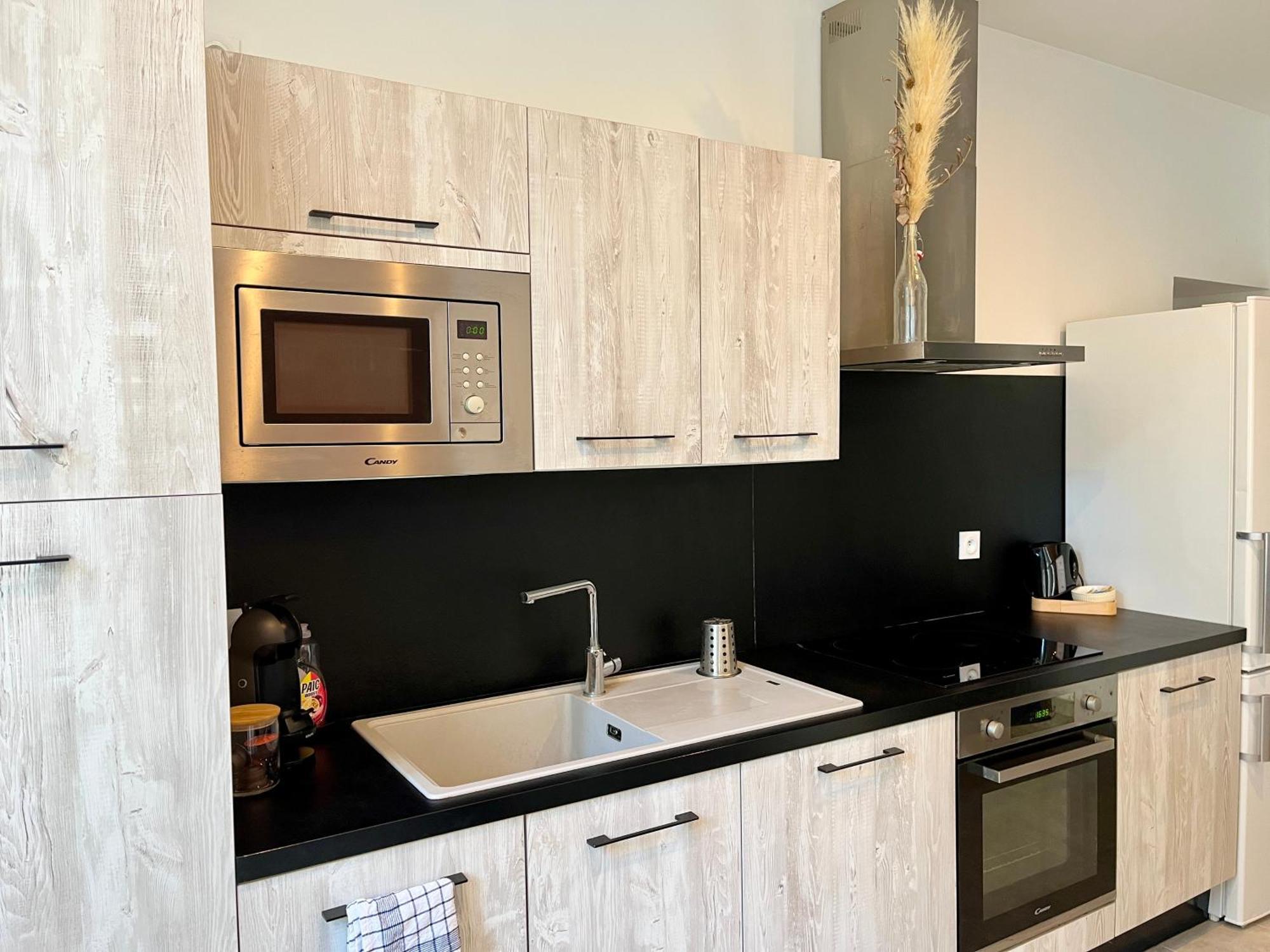 Le Riquet - Parking Et Jardin Prive, Clim, Rdc Apartment Кастелнодари Екстериор снимка